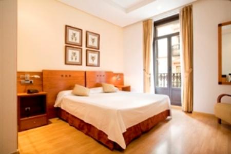 Petit Palace Preciados