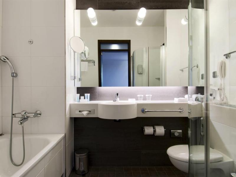 Hilton  Kalastajatorppa