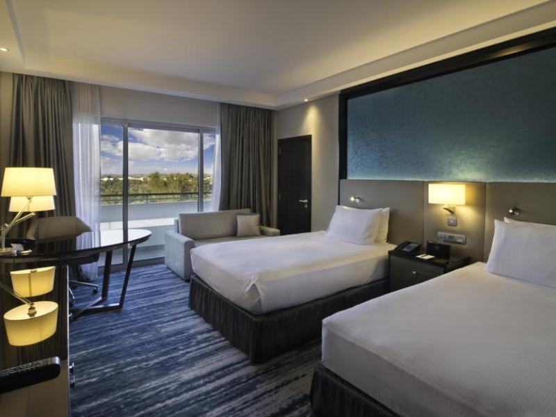 Radisson Blu Hotel & Resort Al Ain