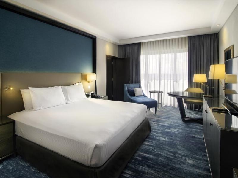 Radisson Blu Hotel & Resort Al Ain