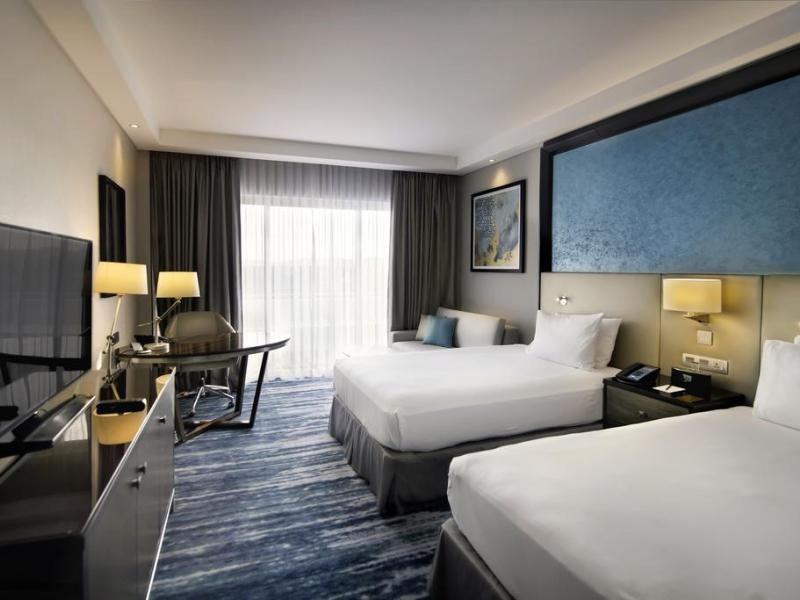 Radisson Blu Hotel & Resort Al Ain