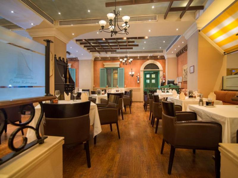 Radisson Blu Hotel & Resort Al Ain