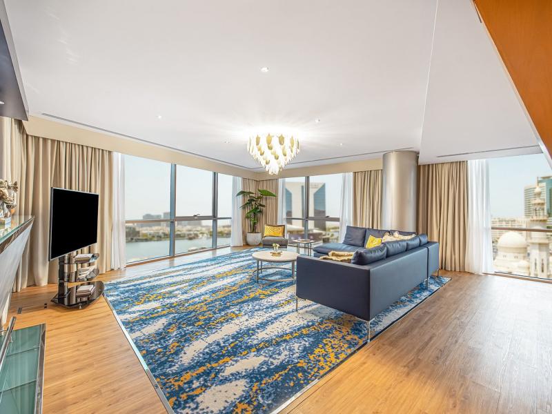 Golden Sands Hotel Creek 