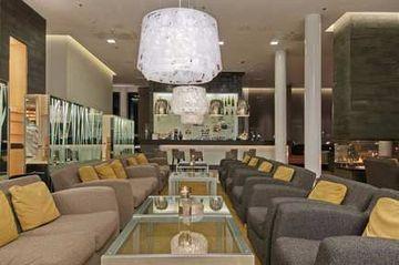 Hilton Helsinki Airport hotel