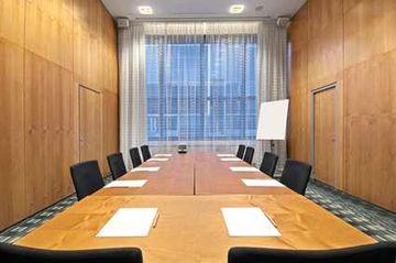 Hilton Helsinki Airport hotel