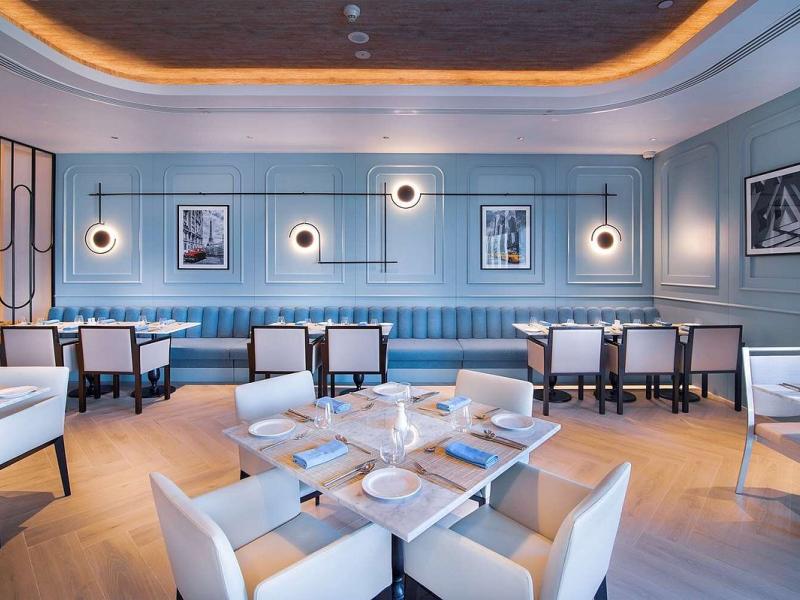 Radisson Blu Hotel & Resort Abu Dhabi Corniche