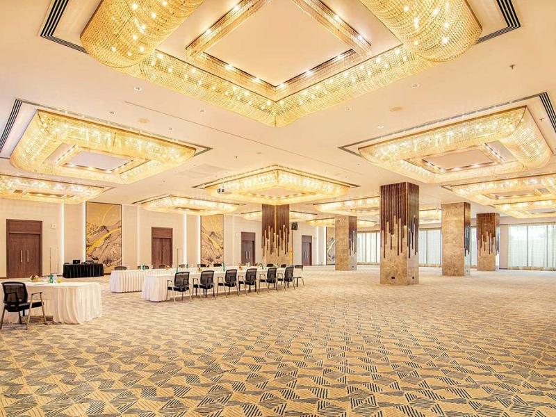 Radisson Blu Hotel & Resort Abu Dhabi Corniche