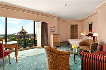 Отель Hilton Kuching Малайзия, о Борнео, фото 17