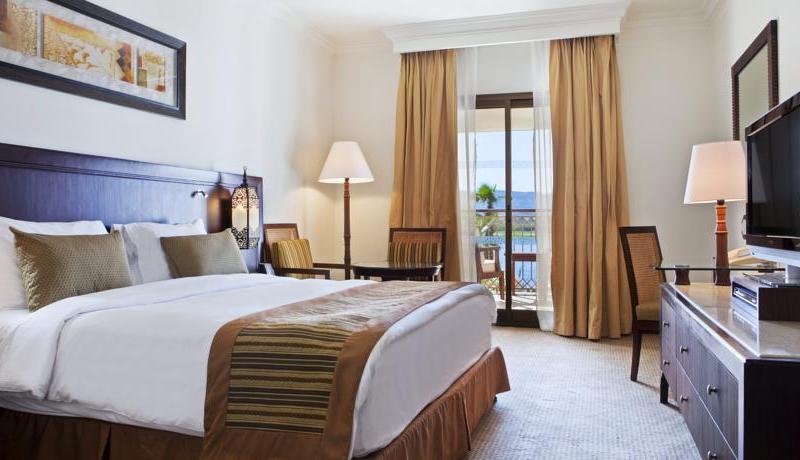 Hilton Luxor Resort & Spa