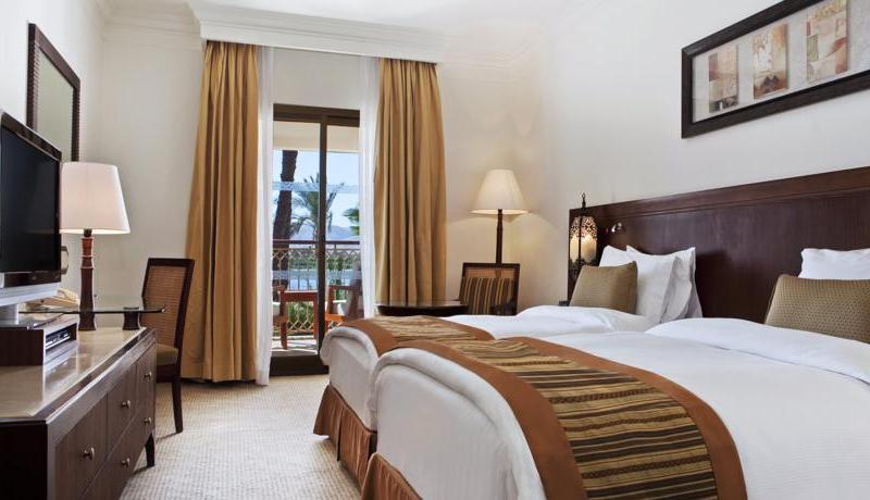 Hilton Luxor Resort & Spa