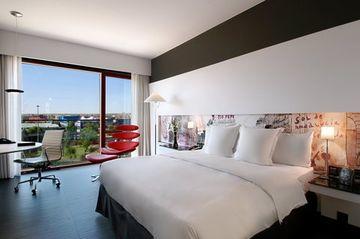Отель Hilton Madrid Airport Испания, Мадрид, фото 18