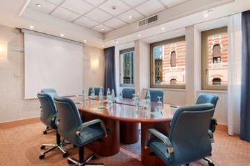 Отель Hotel Hilton Milan Италия, Милан, фото 17