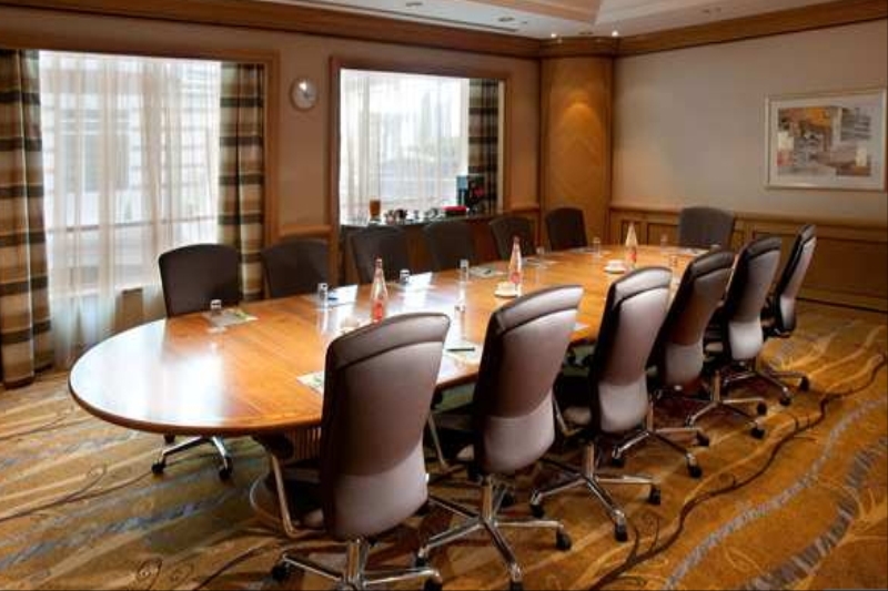Hilton Paris Charles de Gaulle Airport