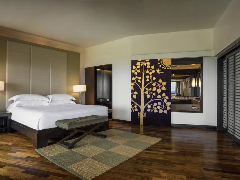 Pullman Phuket Karon Beach Resort