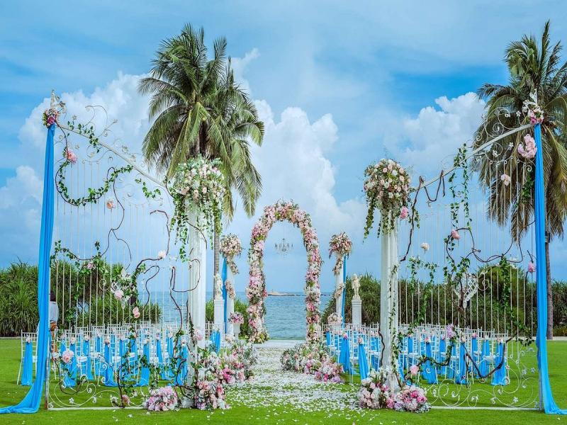 Hilton Sanya Yalong Bay Resort & Spa