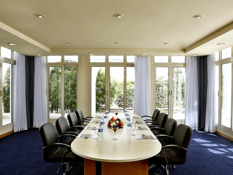 Safir Sharm Waterfalls Resort