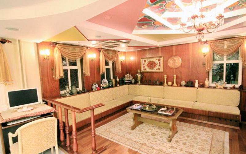 Historia Hotel