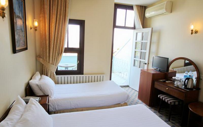 Historia Hotel