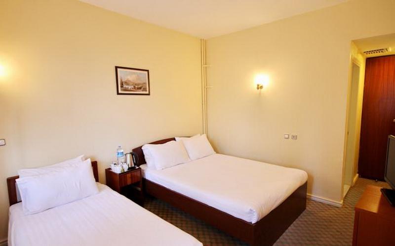 Historia Hotel