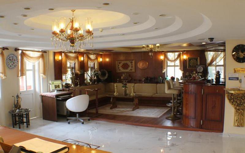 Historia Hotel