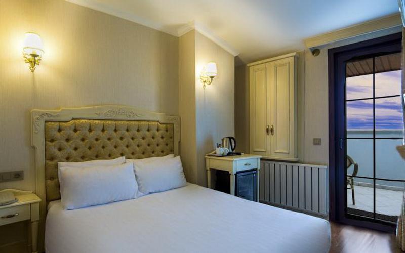 Historia Hotel