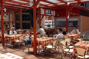 Holiday Beach Budapest Wellness & Conference