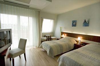 Holiday Beach Budapest Wellness & Conference