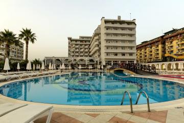 Отель Holiday Garden Resort Турция, Окурджалар, фото 1