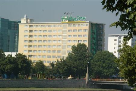 Holiday Inn