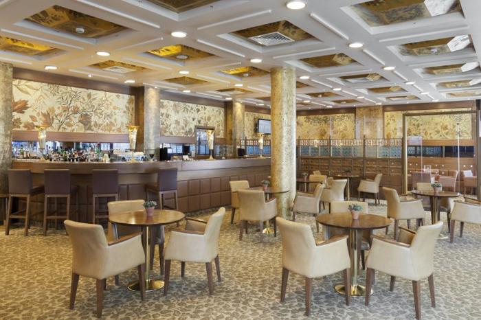 Holiday Inn Athens Attica Avenue