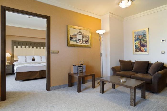 Holiday Inn Athens Attica Avenue