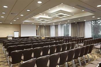 Holiday Inn Athens Attica Avenue