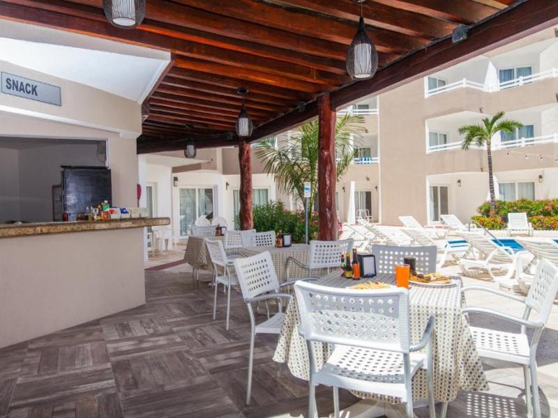 Ocean View Cancun Arenas