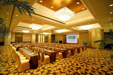 Отель Holiday Inn Downtown Shanghai Китай, Шанхай, фото 41