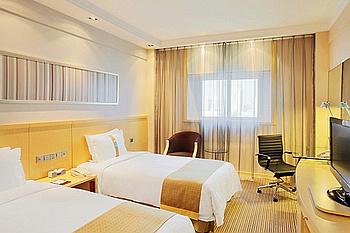 Отель Holiday Inn Downtown Shanghai Китай, Шанхай, фото 51