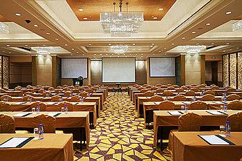 Отель Holiday Inn Downtown Shanghai Китай, Шанхай, фото 62