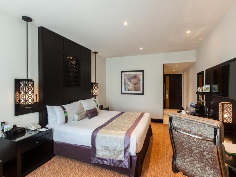 Holiday Inn Dubai Al Barsha