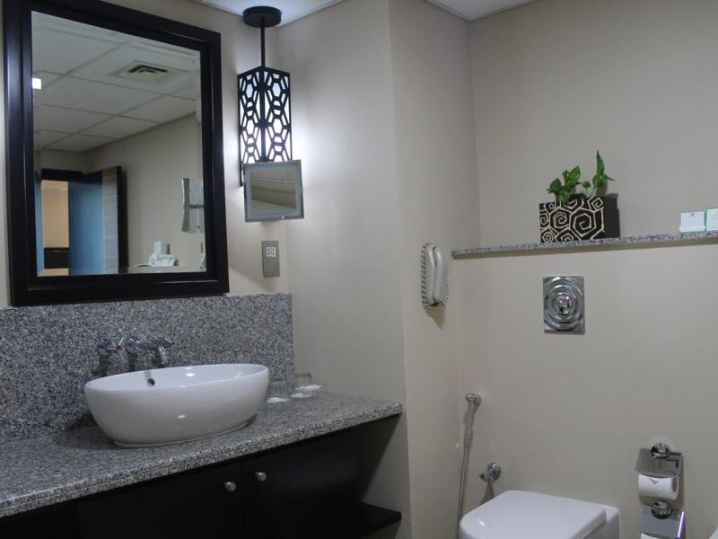 Holiday Inn Dubai Al Barsha