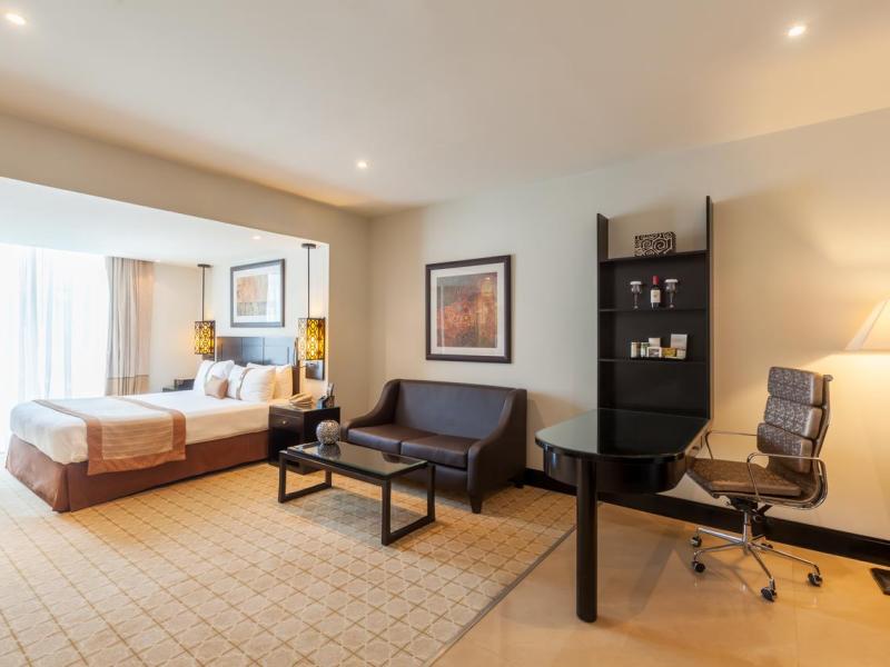 Holiday Inn Dubai Al Barsha