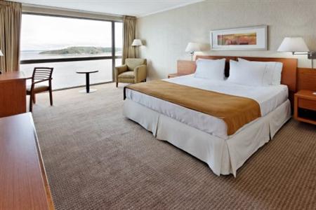 Holiday Inn Express (Пуэрто Монт)