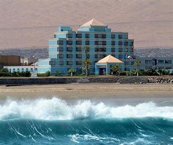 Holiday Inn Express (Икике)