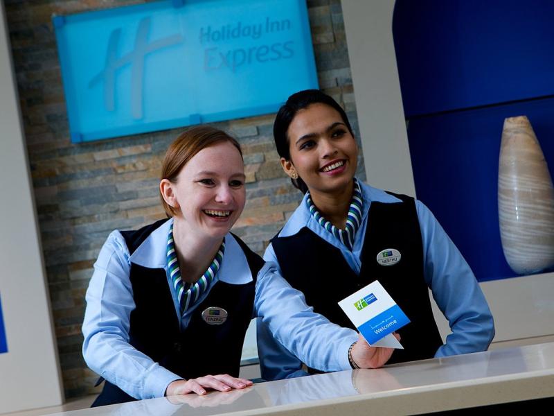 Holiday Inn Express Dubai Airport