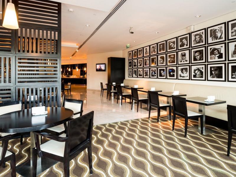 Holiday Inn Express Dubai Airport