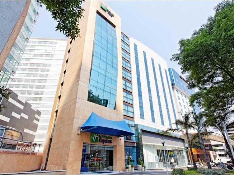Holiday Inn Express Hotel & Suites at the WTC