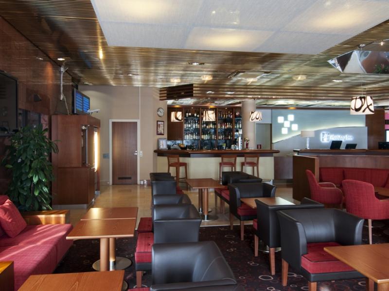 Holiday Inn Garden Court Helsinki Airport