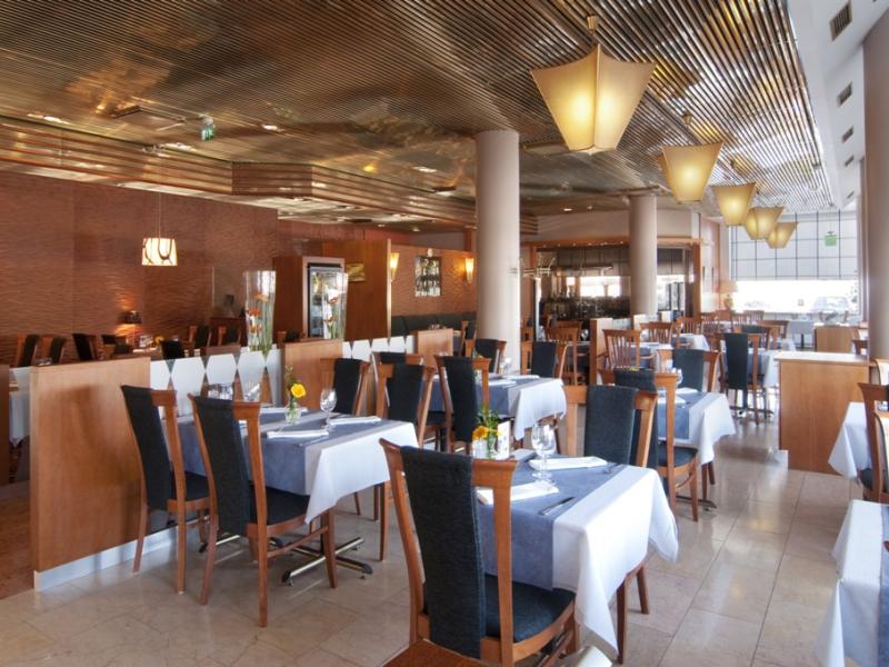 Holiday Inn Garden Court Helsinki Airport