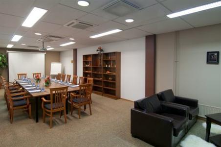 Holiday Inn Helsinki-Vantaa Airport