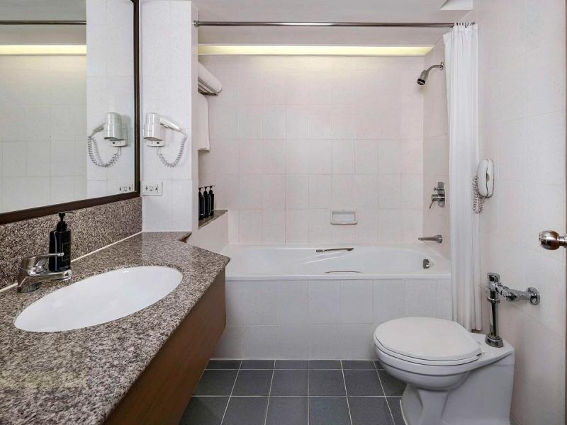 Grand Mercure Bangkok Atrium