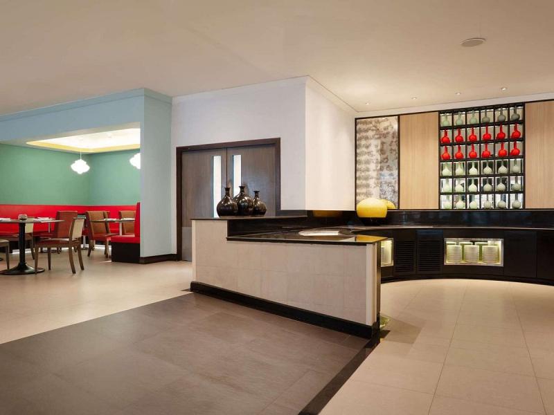 Grand Mercure Bangkok Atrium