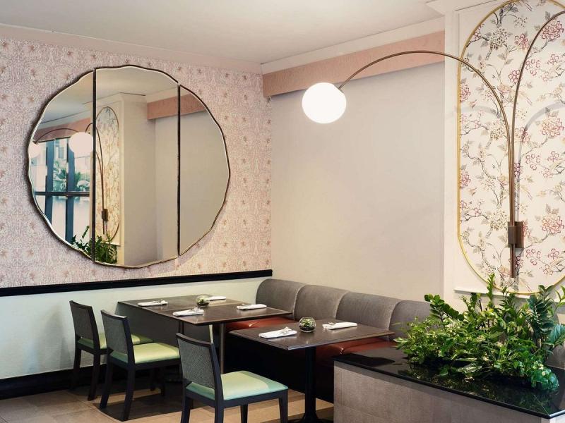 Grand Mercure Bangkok Atrium